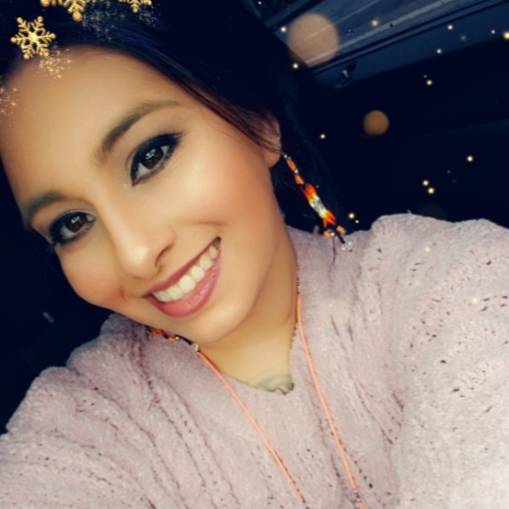 Meet your Posher, Dalia lomasie